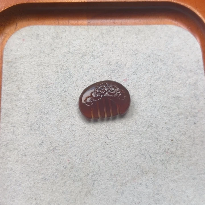 琥珀未镶嵌珠宝奇石M93号小梳子