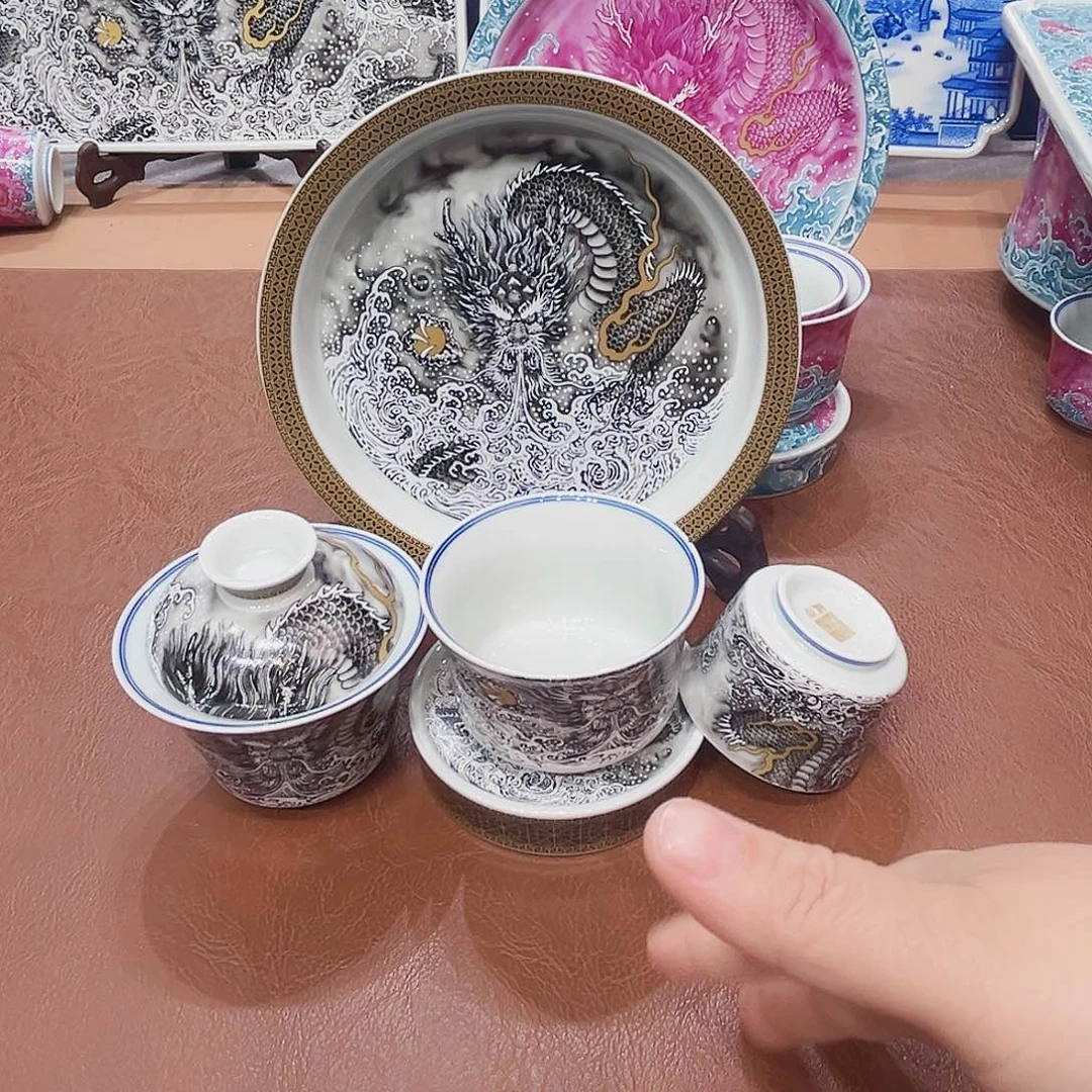 摆件景德镇陶瓷研究所从事生产