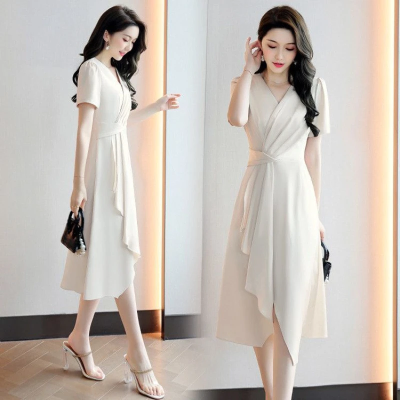 高端超仙连衣裙2025夏季新款气质洋气修身显瘦高级别致绝美裙子