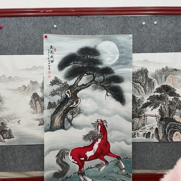 国画手绘国画马到成功