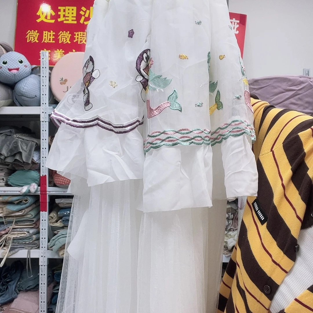 皮革我也要努力赚钱啦加油