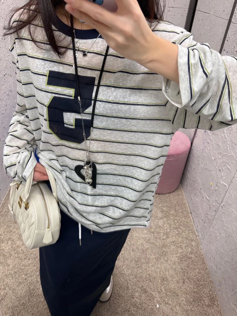 【米果精选】2025新款长袖休闲女士圆领条纹潮流百搭防晒衫