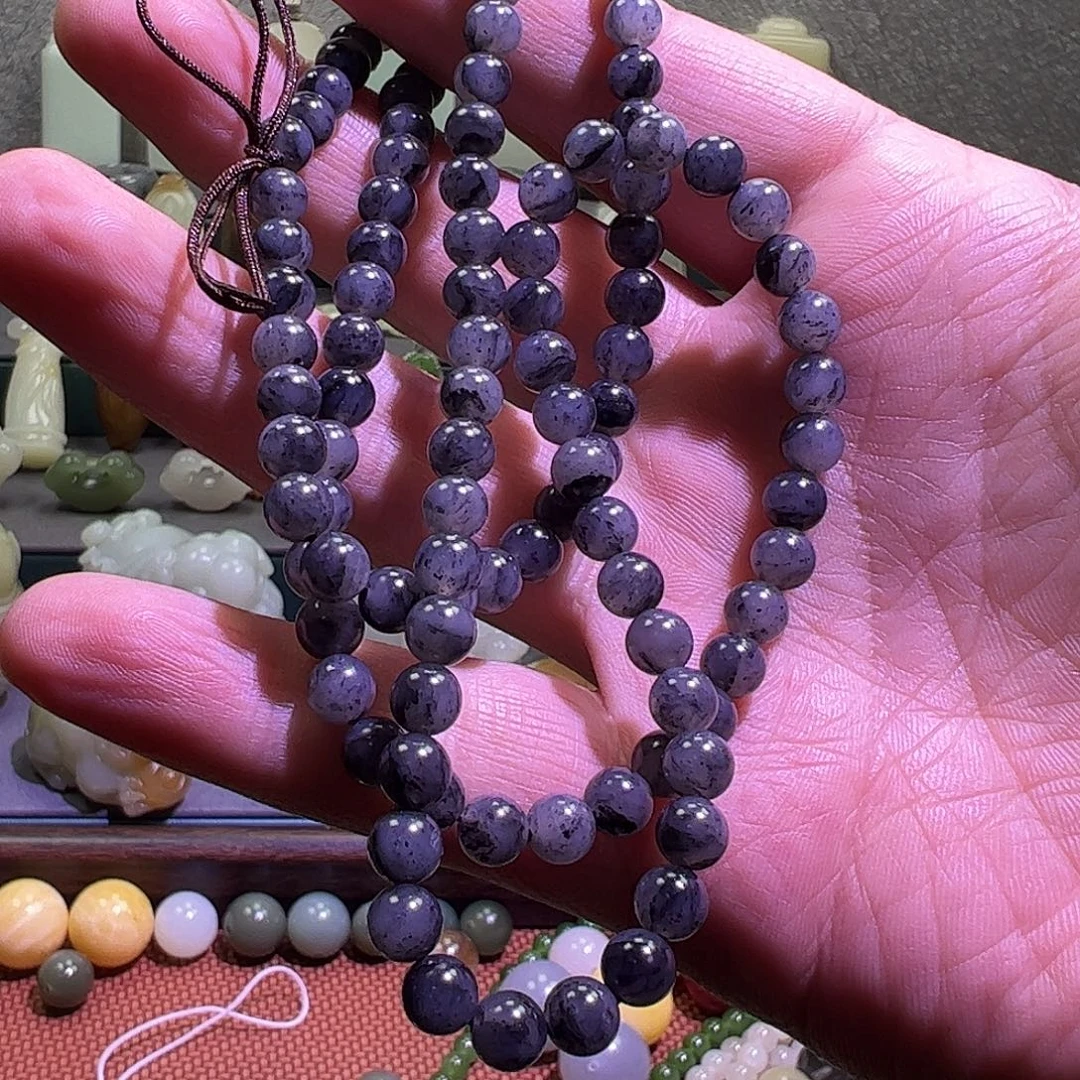 ***心和田玉（糖玉）未镶嵌颈饰