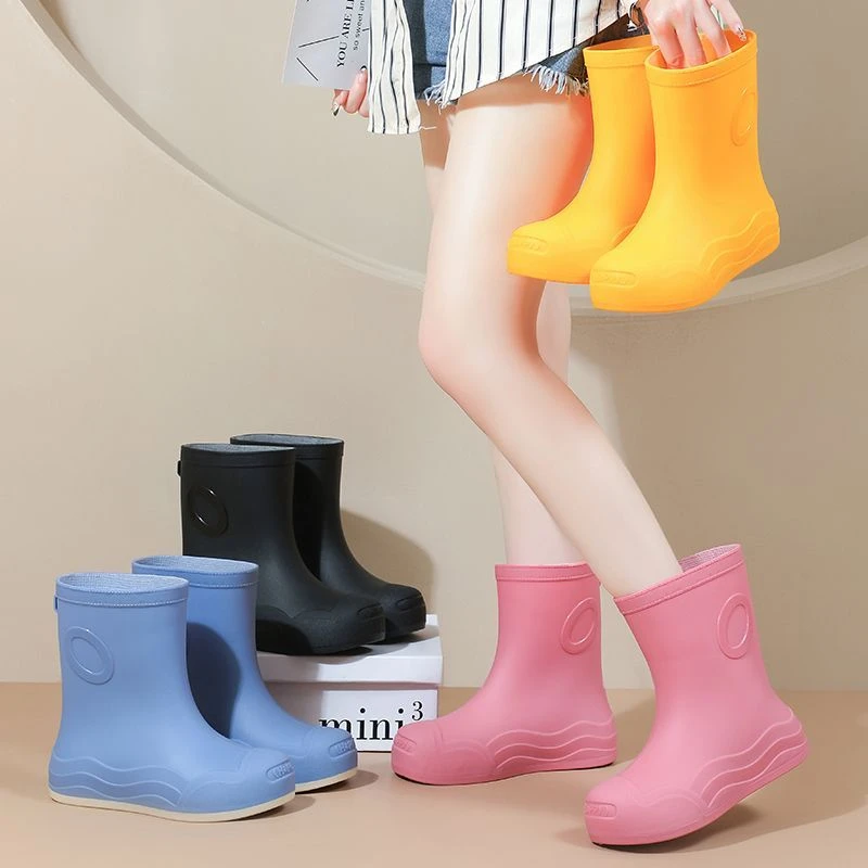 防滑防水雨靴女士成人雨鞋耐磨水鞋中筒保暖水靴厨房时尚工作胶鞋