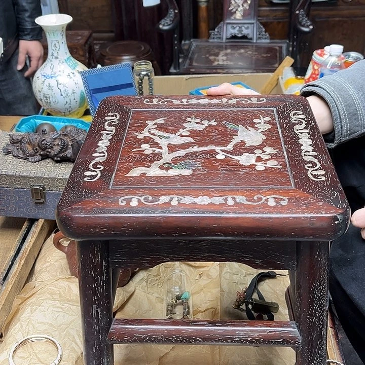 大叶紫檀（黑酸枝木类）