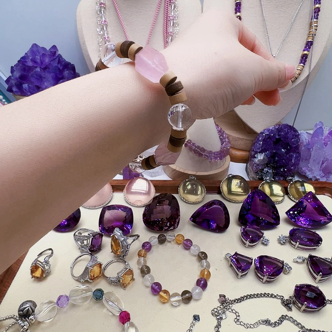 颈饰水晶未镶嵌水晶