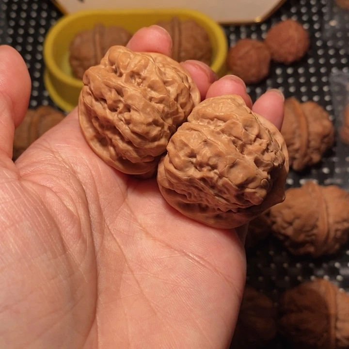 把件文玩核桃肌肉蛙