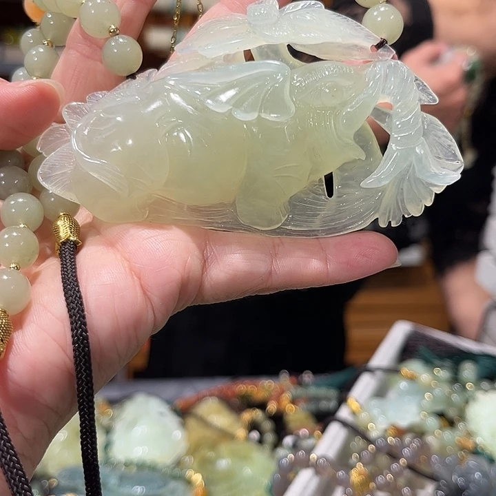 未镶嵌岫玉毛衣链