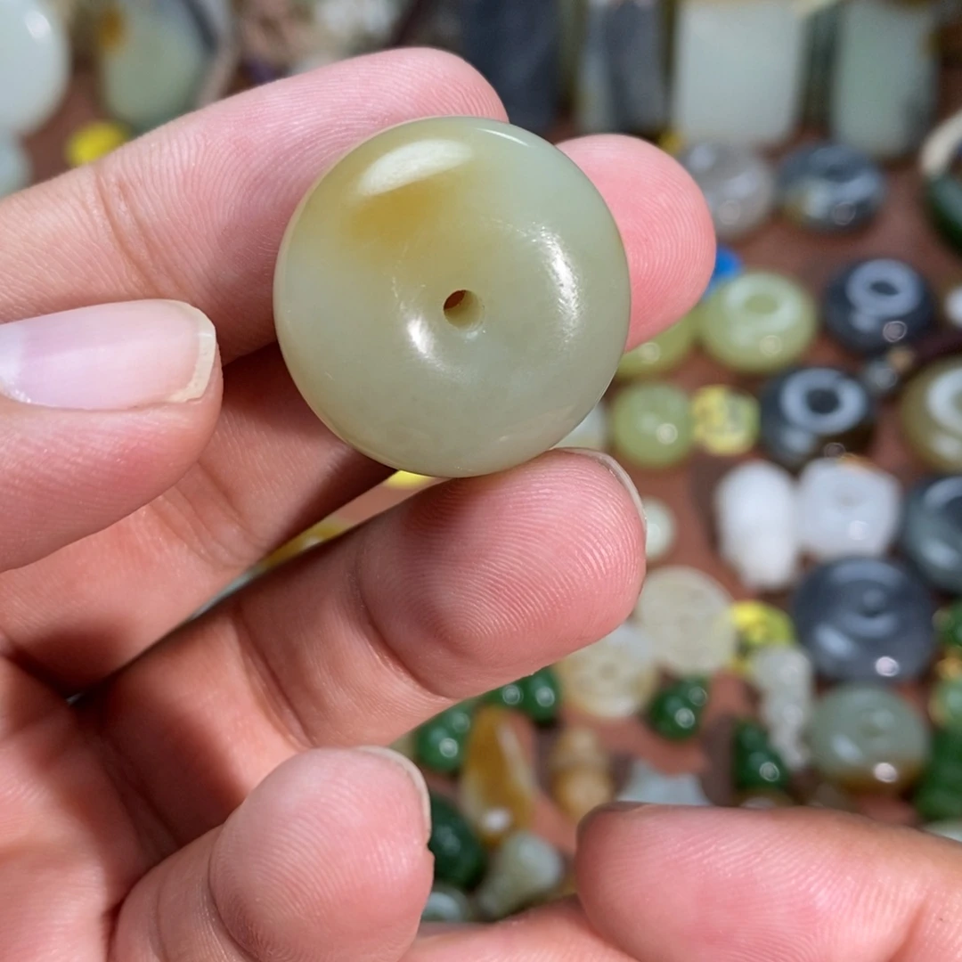 吊坠(不含链)未镶嵌和田玉