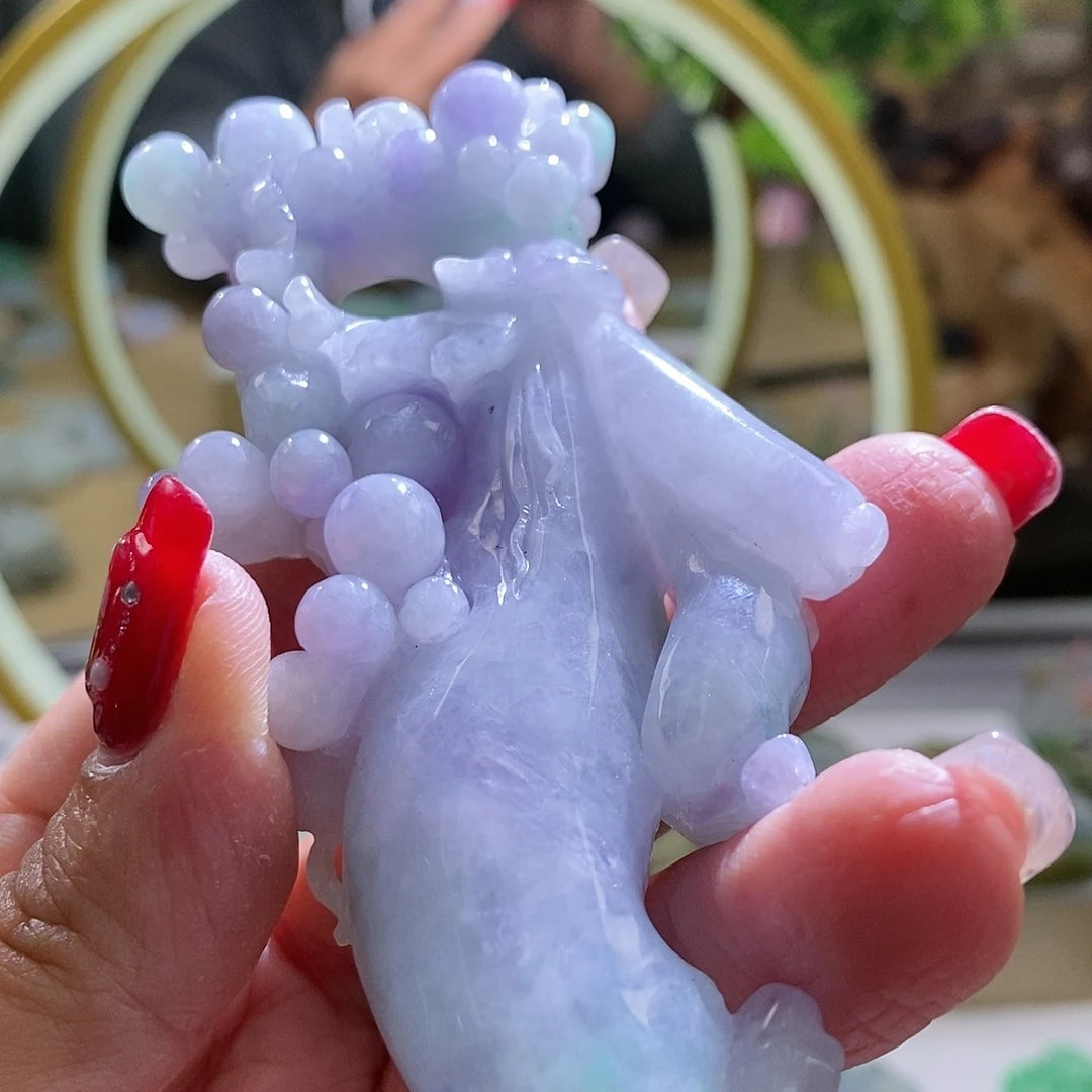 【闪购商品】翡翠颈饰未镶嵌瓜