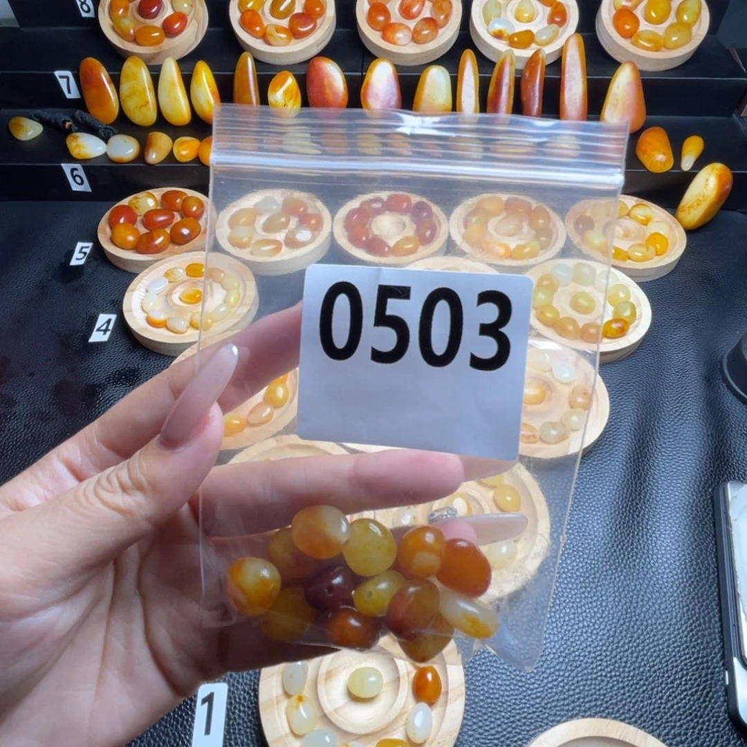 和田玉未镶嵌吊坠(不含链)王*吉