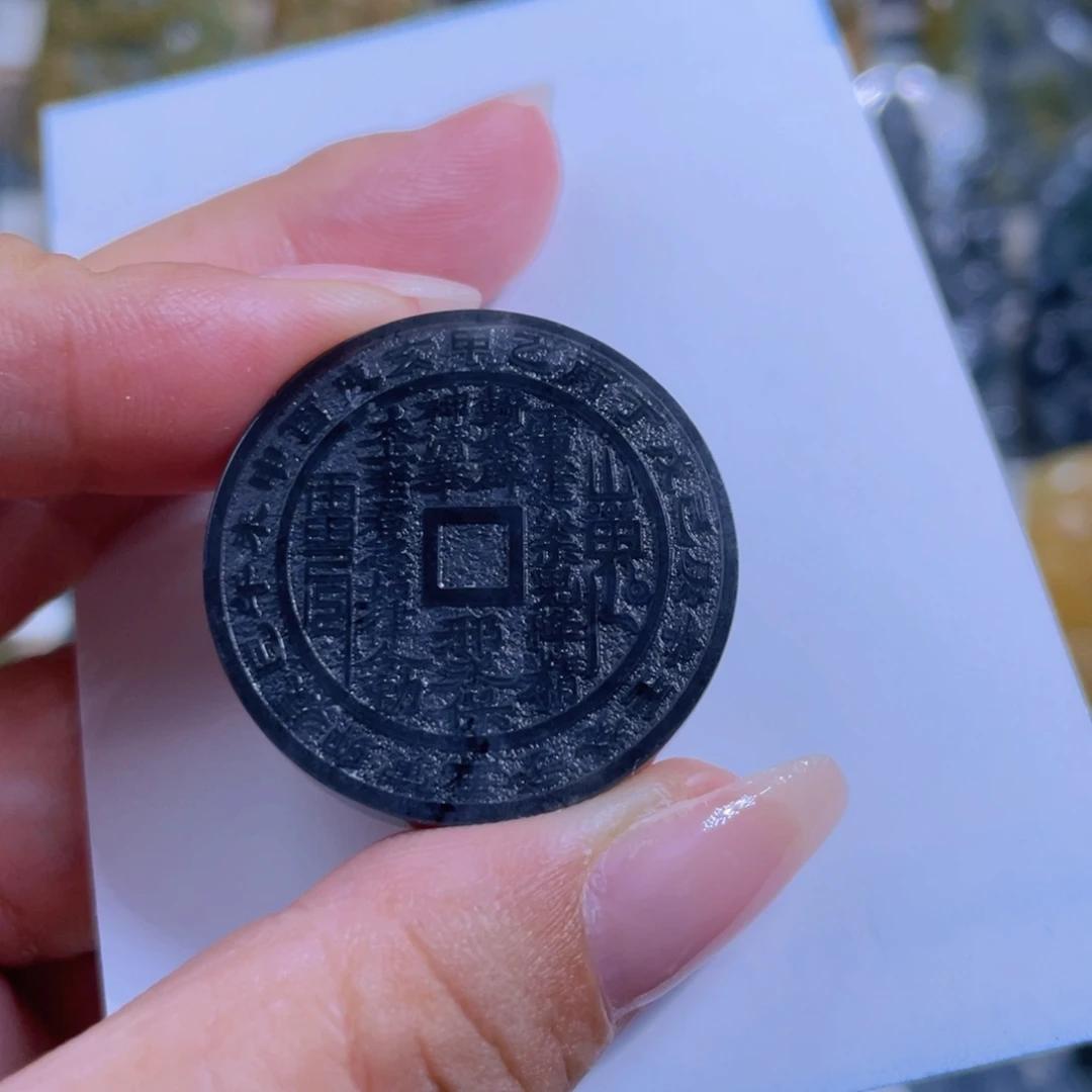 不***）颈饰未镶嵌翡翠翡翠