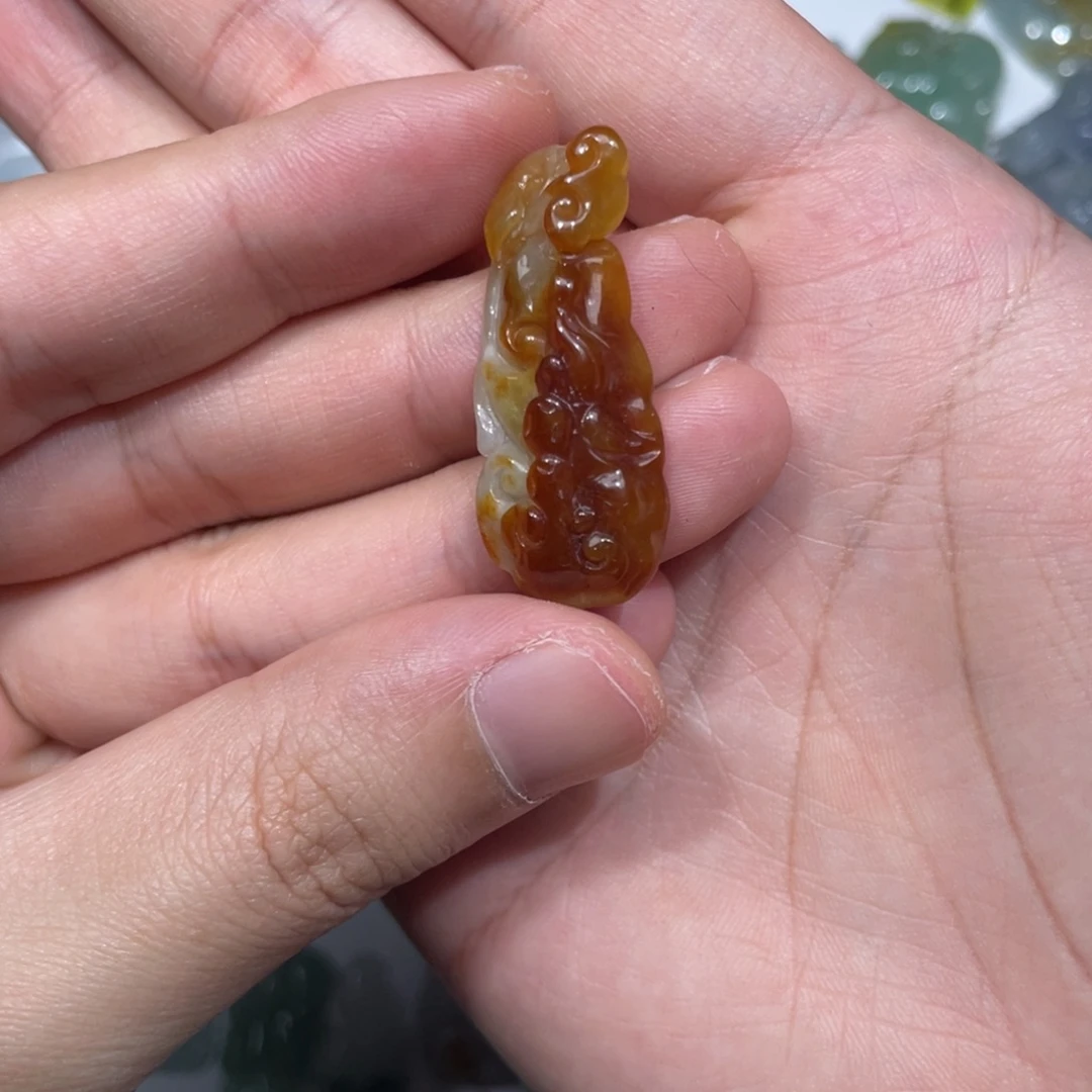 翡翠未镶嵌颈饰翡翠挂饰4