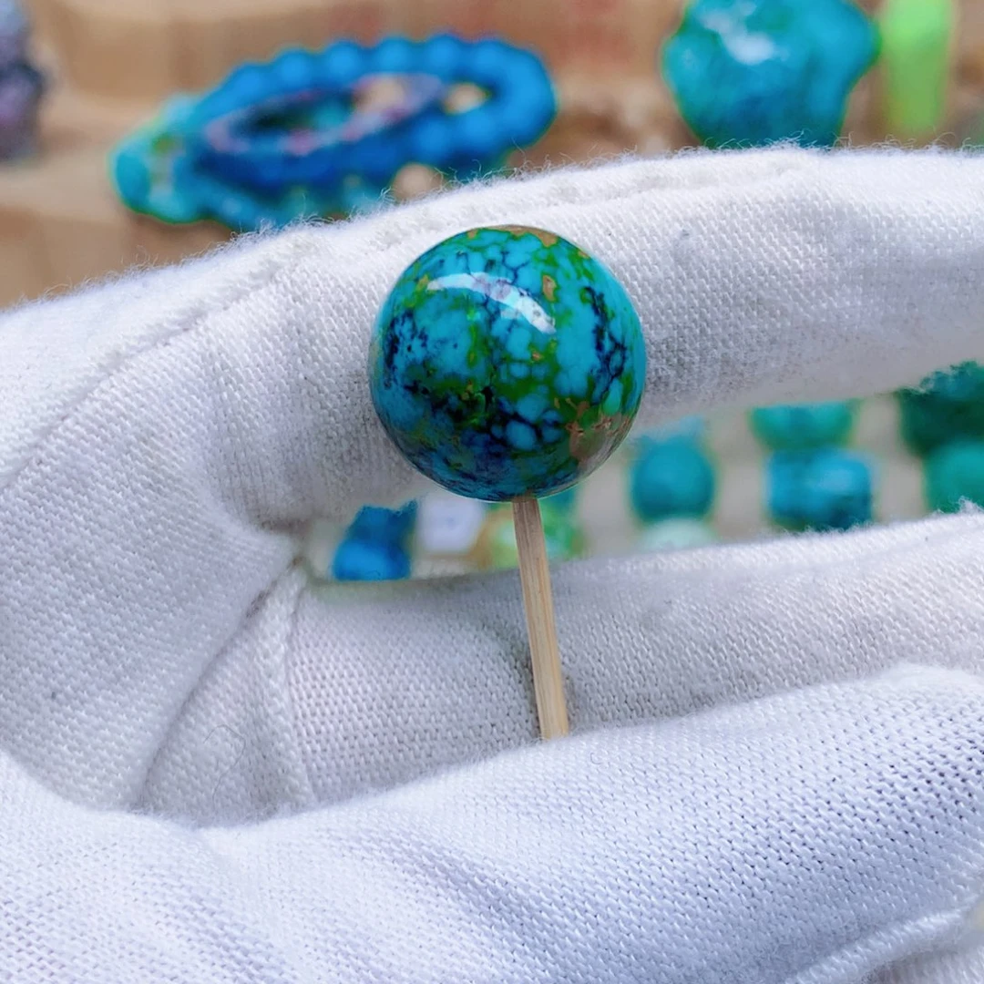 绿松石未镶嵌三彩随行