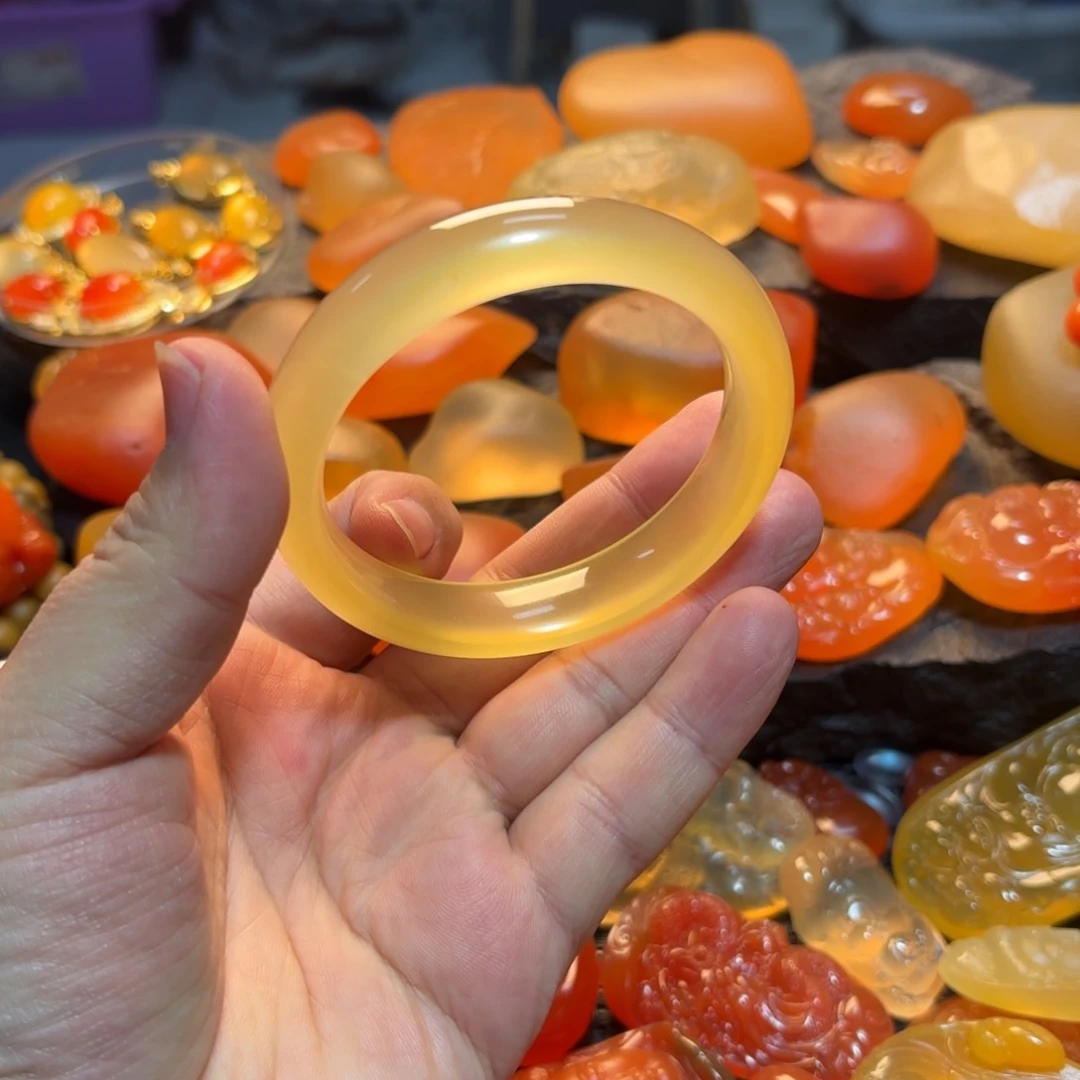 石英质玉手镯未镶嵌行*s