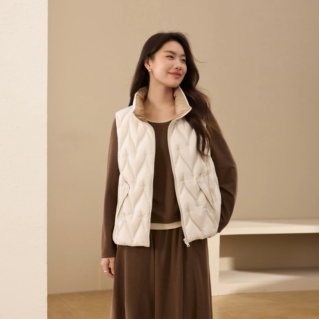 【泡芙】纤莉秀W大码女装流光风白鸭绒叠穿背心可露丽马甲QK2084