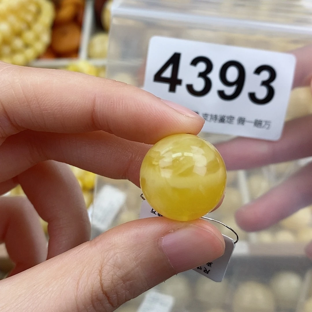 蜜蜡未镶嵌珠宝奇石19