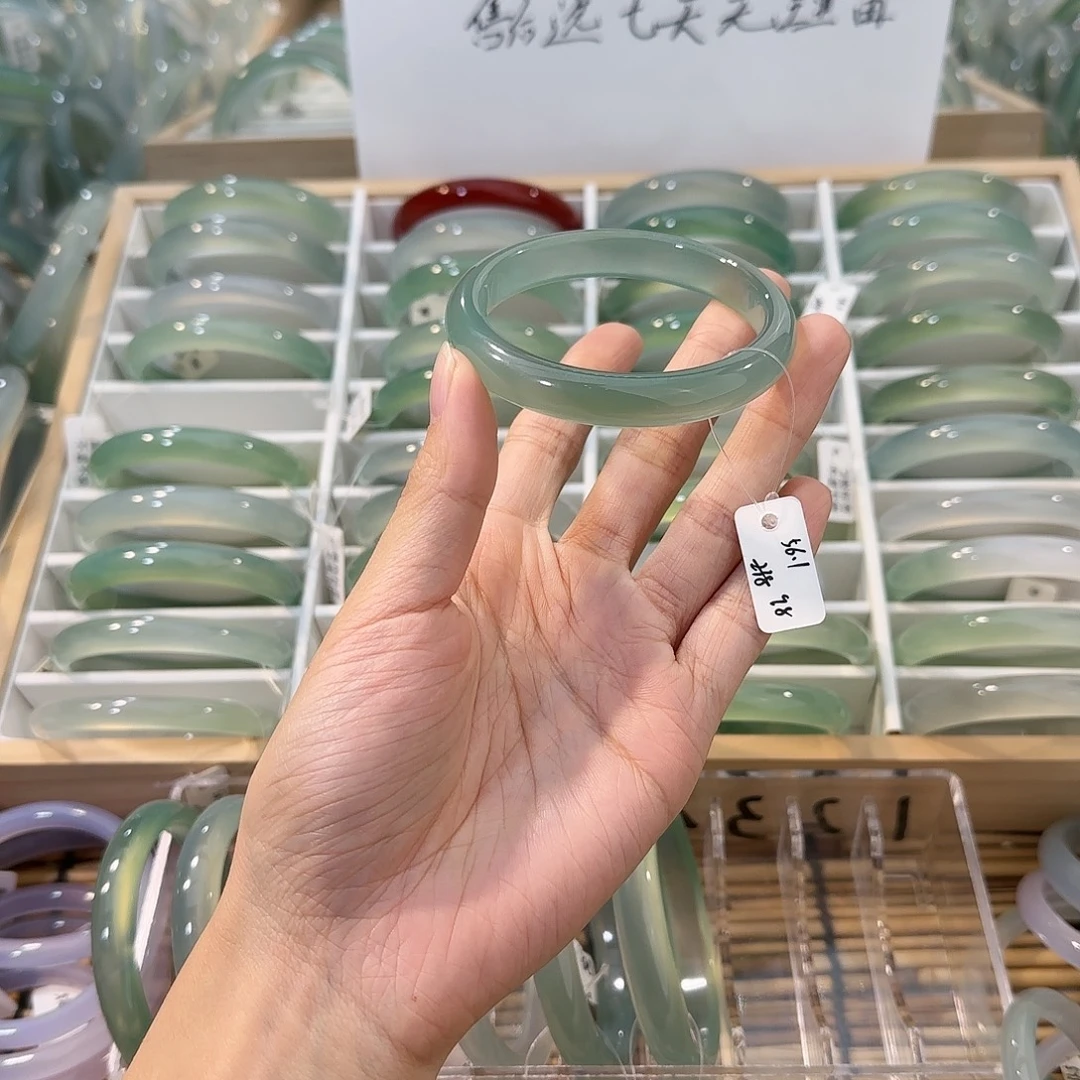 玛瑙/玉髓未镶嵌手镯圈口56.1