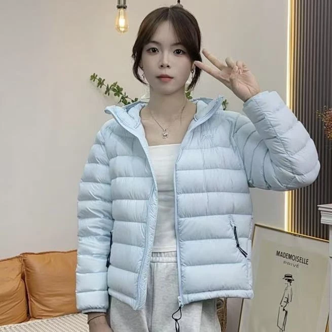 超轻无胆高级新国标90白鸭绒羽绒服女排骨户外可收纳连帽显瘦外套