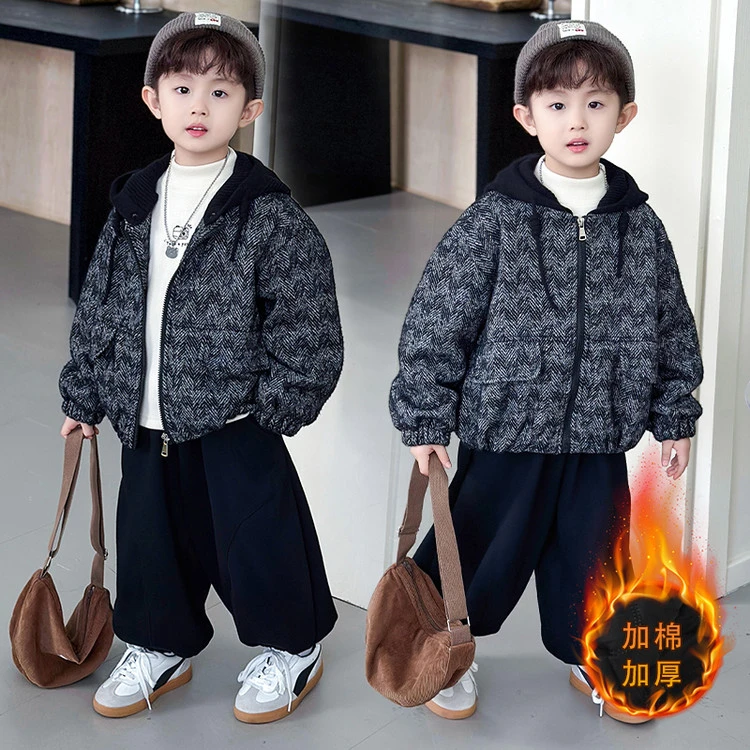 YeeHoO/英氏【断码】2025新款冬季加厚保暖男童外套时尚连帽棉服宝