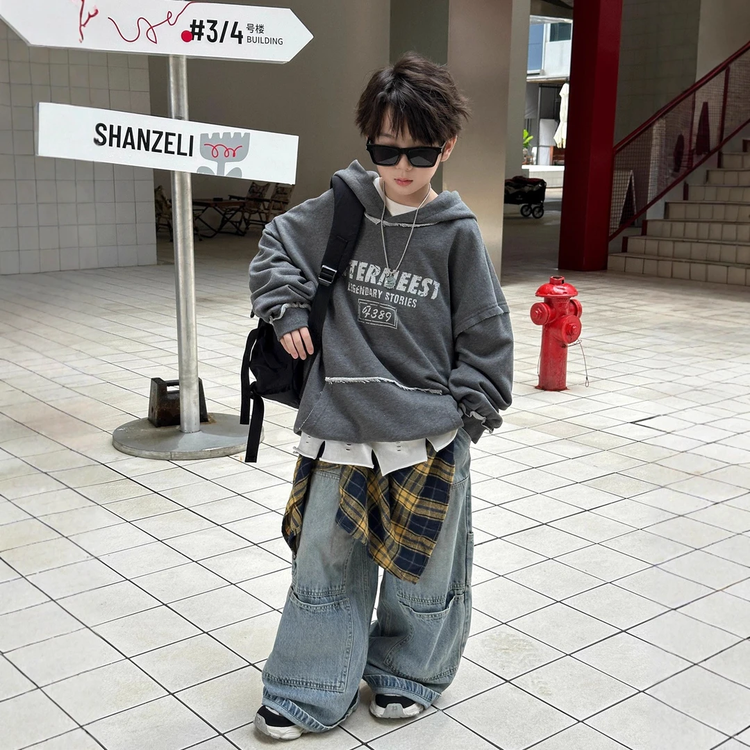 A.MU2025秋季新款多口袋宽松直筒牛仔裤纯棉儿童洋气裤子男童长裤