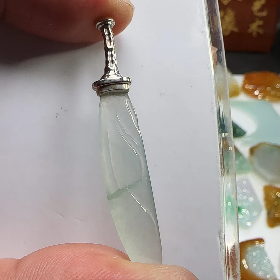 定制翡翠未镶嵌翡翠