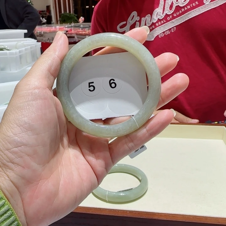 和田玉未镶嵌手镯91