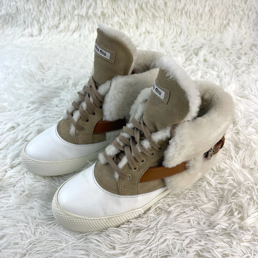 99新 MIU MIU/缪缪 米棕色羊羔毛皮毛一体平底短靴38码12015783