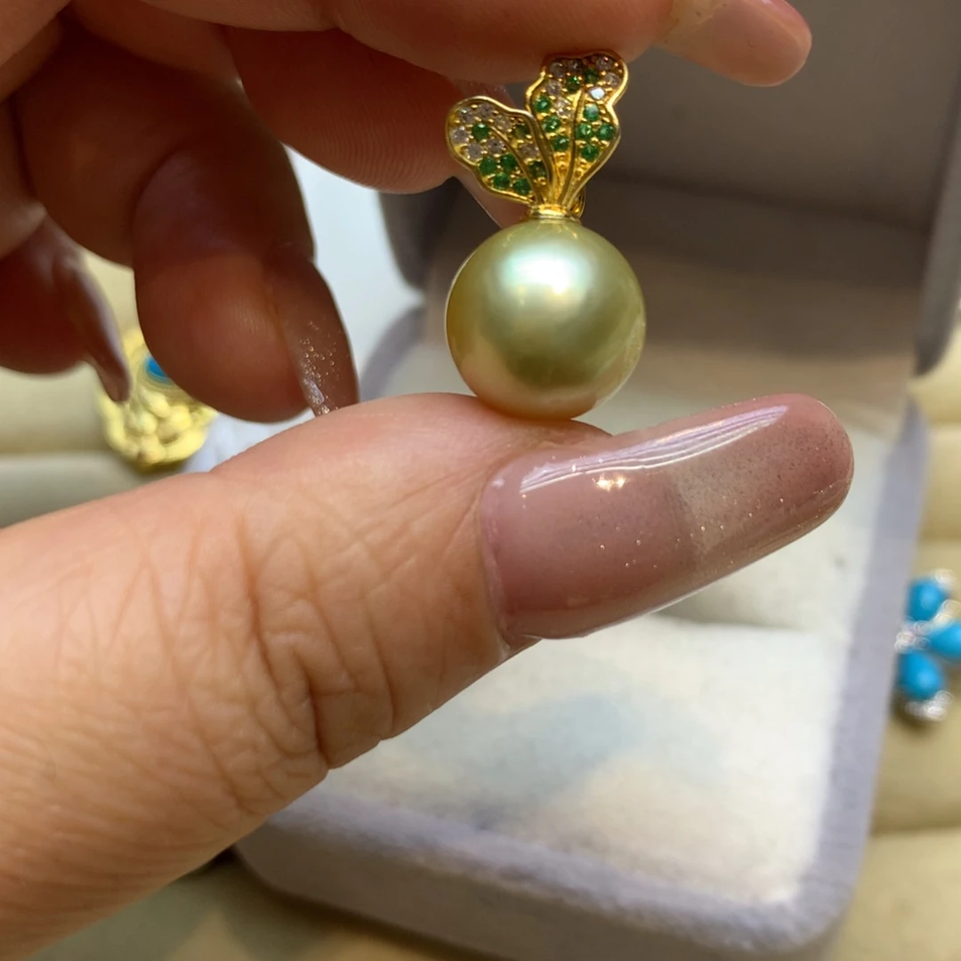 颈饰银S925镶嵌海水珍珠