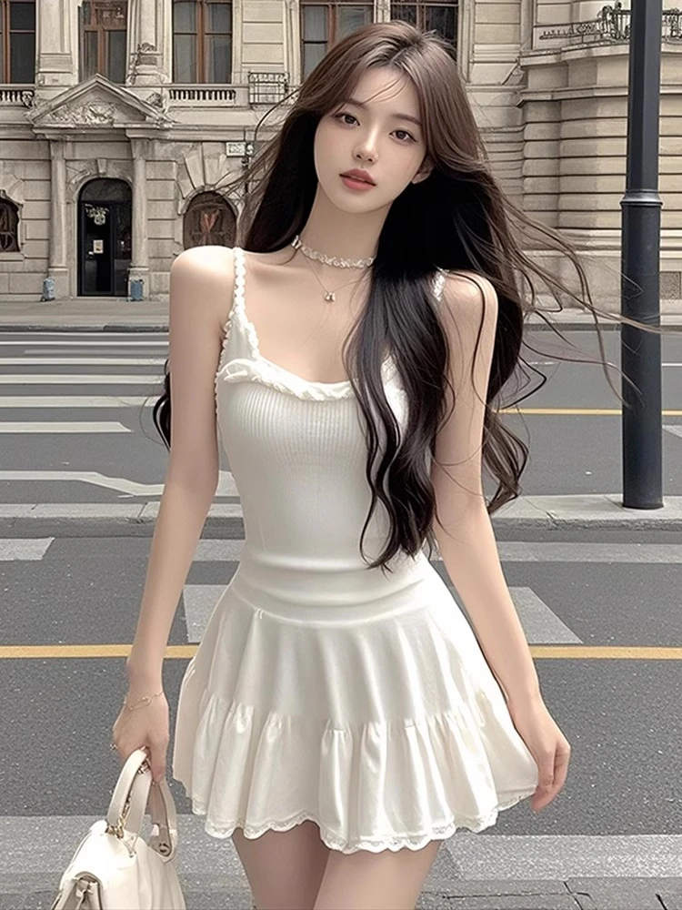 【KEKE】白色低领吊带连衣裙女夏季法式收腰千金名媛气质性感短裙子