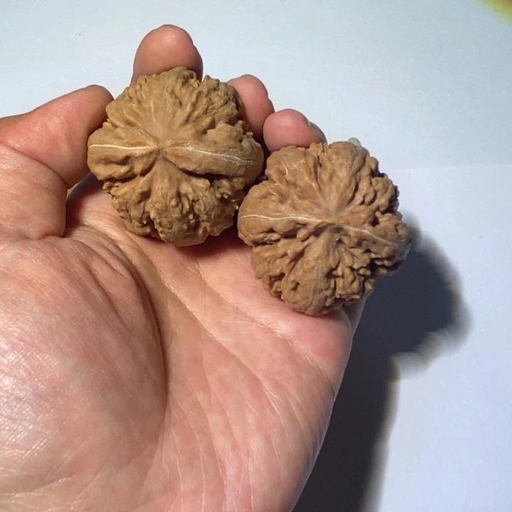 文玩核桃吊坠文玩