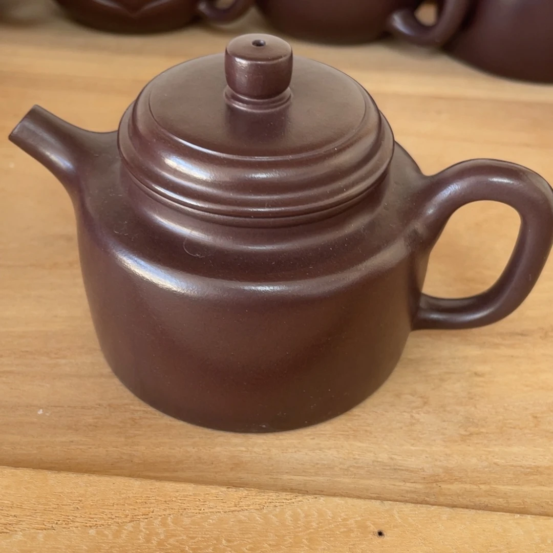 茶壶底槽青紫砂艺术作品