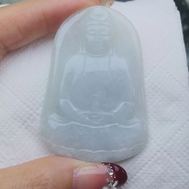 翡翠颈饰未镶嵌天然的A货翡翠多样性发货