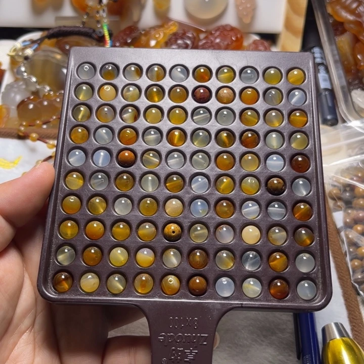 庸***医玛瑙/玉髓未镶嵌颈饰0015