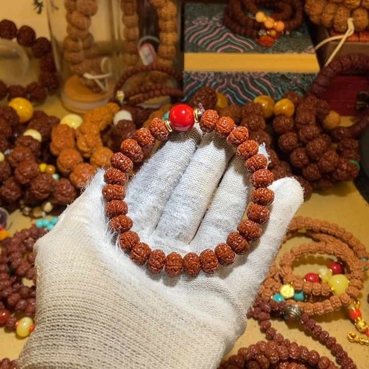 吊坠金刚菩提126玉化单红珠