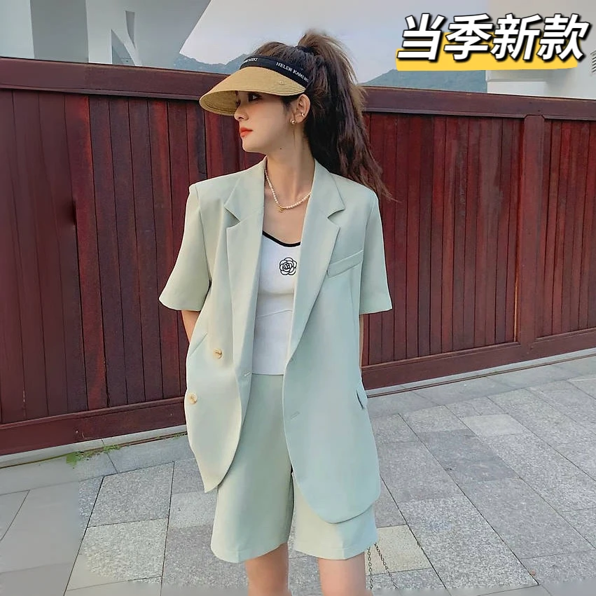 休闲夏季西装套装女薄款2025新款短袖短裤加大码女装胖mm时髦遮肉