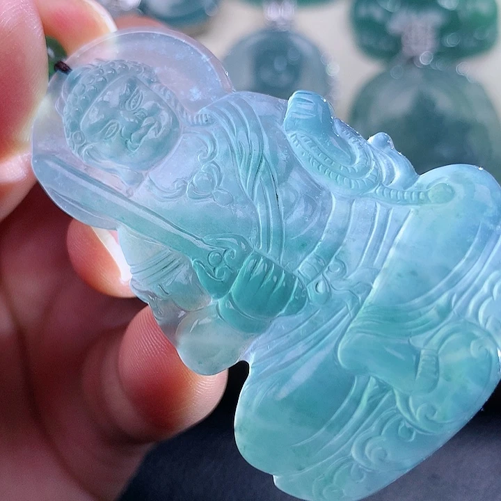 【闪购商品】翡翠颈饰未镶嵌天然翡翠
