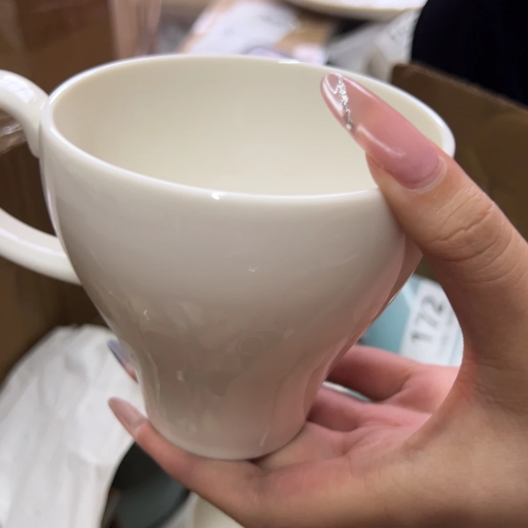 新骨瓷0172微瑕 暖白 胖胖收腰 马克杯