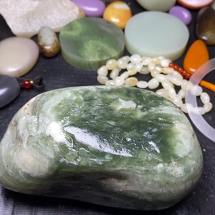 和田玉未镶嵌摆件