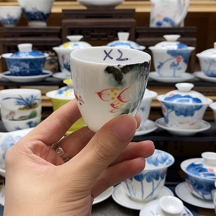 陳***生手绘水墨荷花主人杯釉下彩高温瓷微瑕福利款