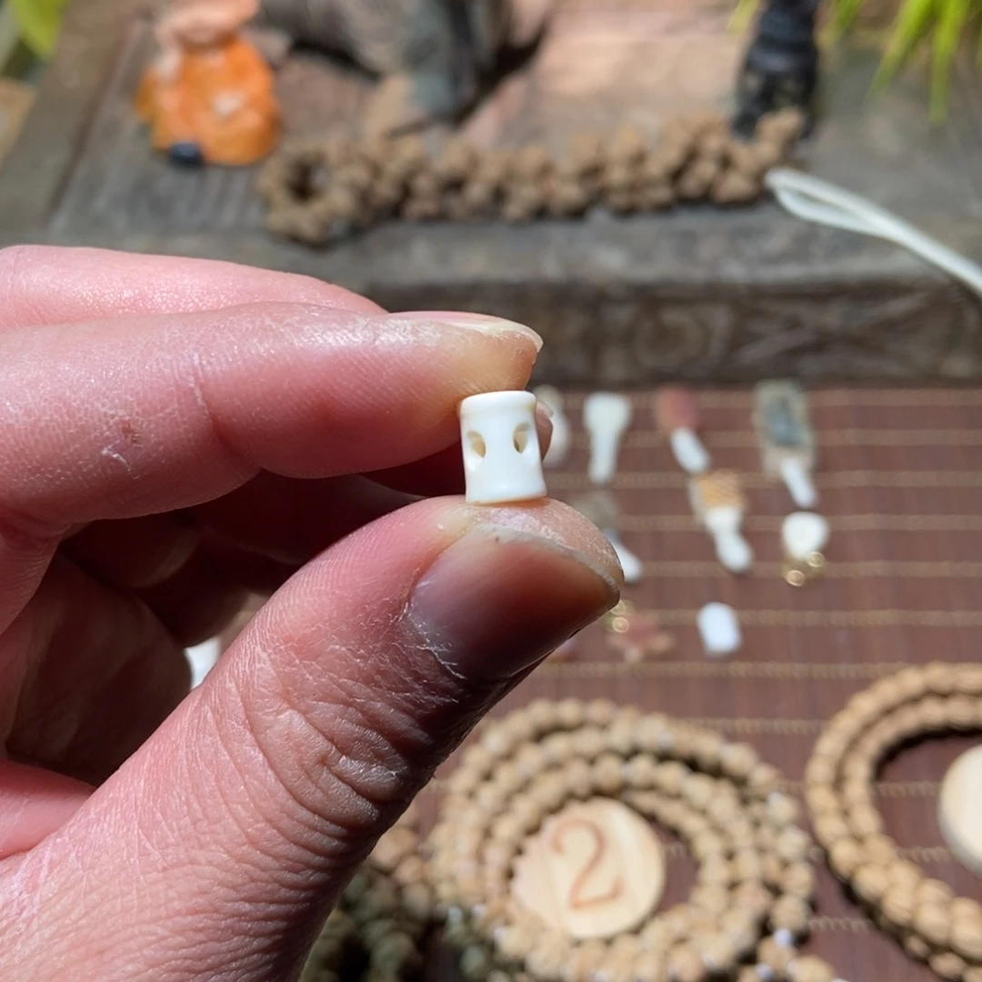 柏香籽/百香籽吊坠