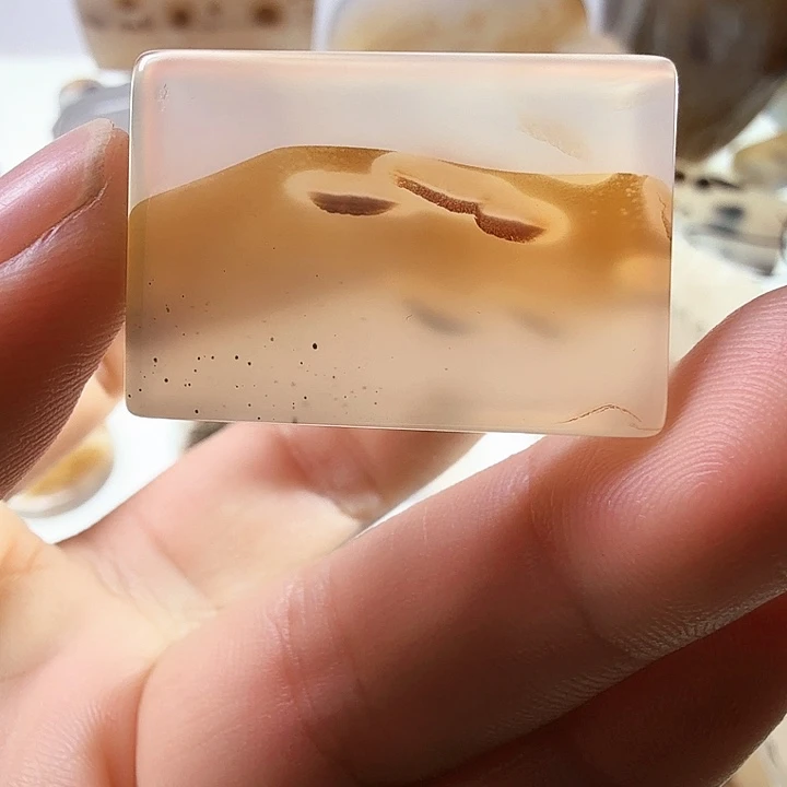 玛瑙/玉髓未镶嵌珠宝半成品