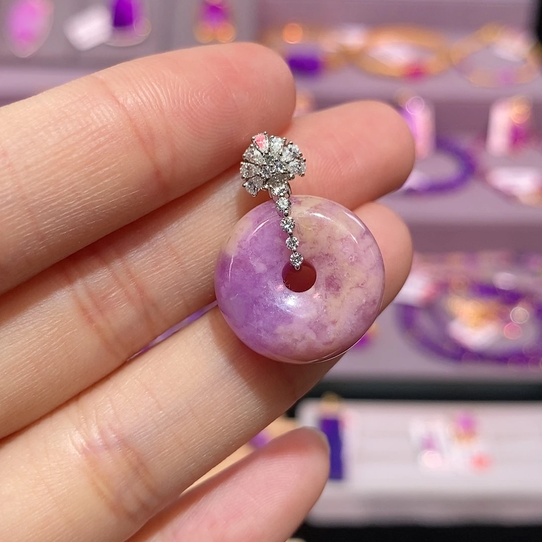 苏纪石（舒俱来）18K金镶嵌吊坠(不含链)