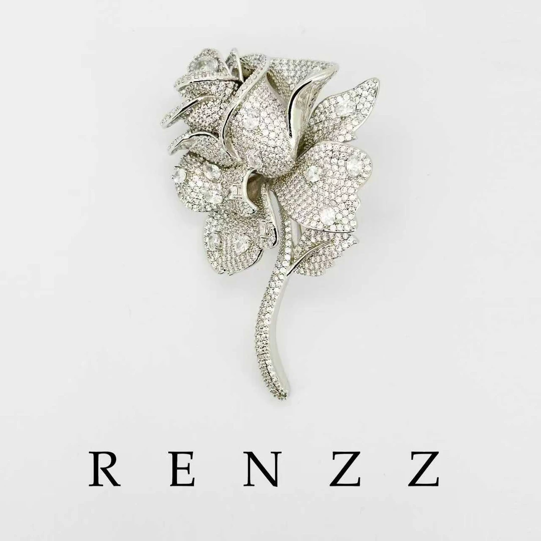 3314设计师款玫瑰花大衣送礼胸针