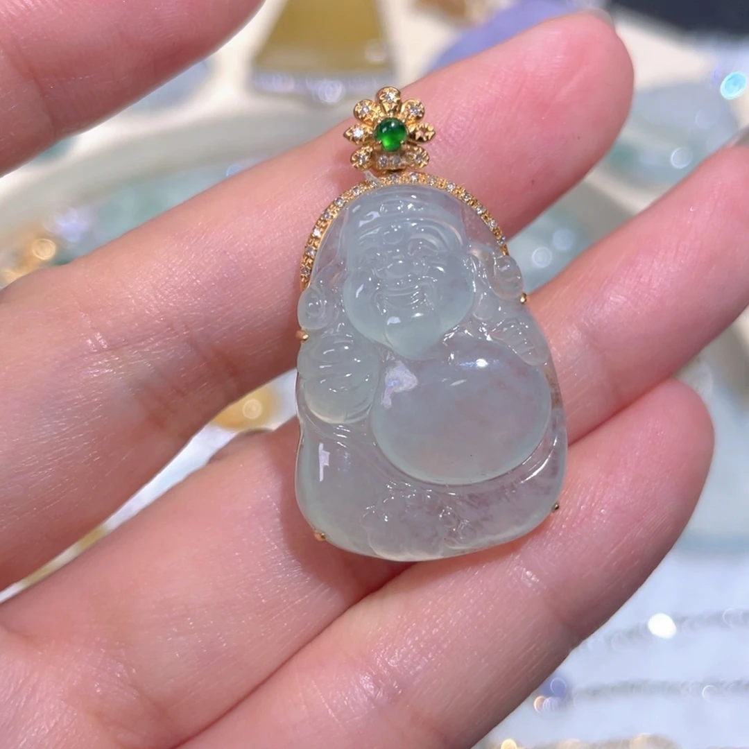 颈饰18K金镶嵌翡翠翡翠