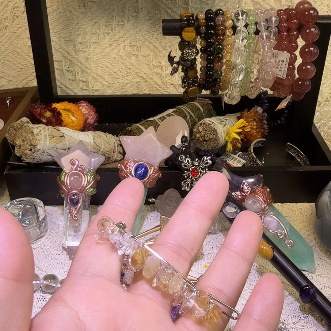 透***。未镶嵌颈饰水晶黄