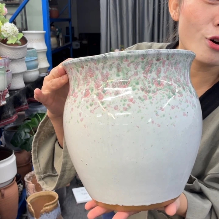 22-24 -粗陶花盆有孔