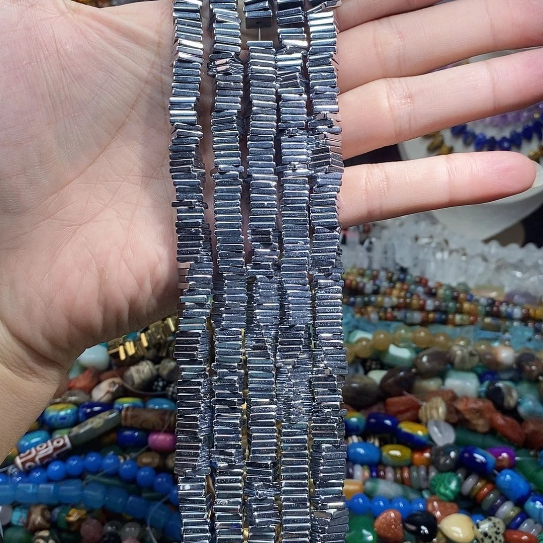石英质玉未镶嵌，黑胆石方块隔片8×8mm，