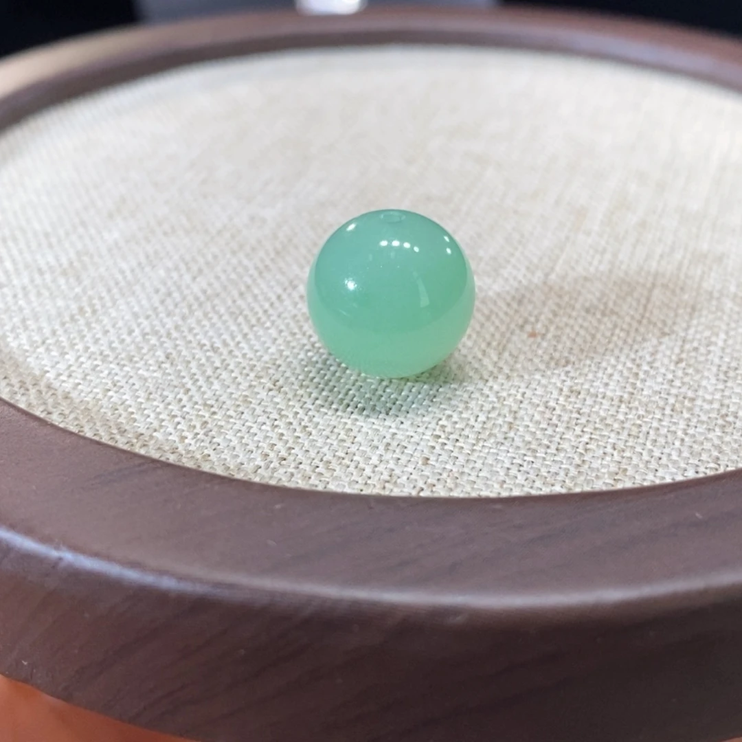 翡翠未镶嵌颈饰冰甜绿卡12.9mm