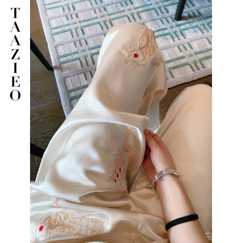 国风刺绣休闲裤2025春秋超好看印花阔腿裤女大码胖mm醋酸缎面裤子